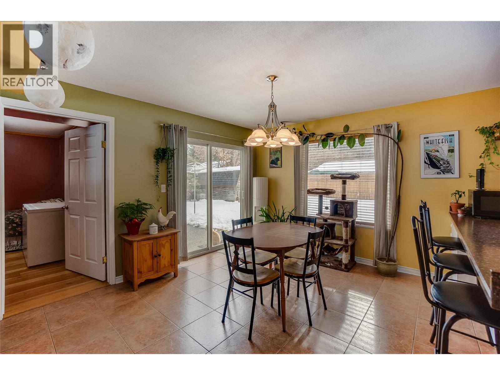 661 C Avenue, Kaslo, British Columbia  V0G 1M0 - Photo 17 - 10377055