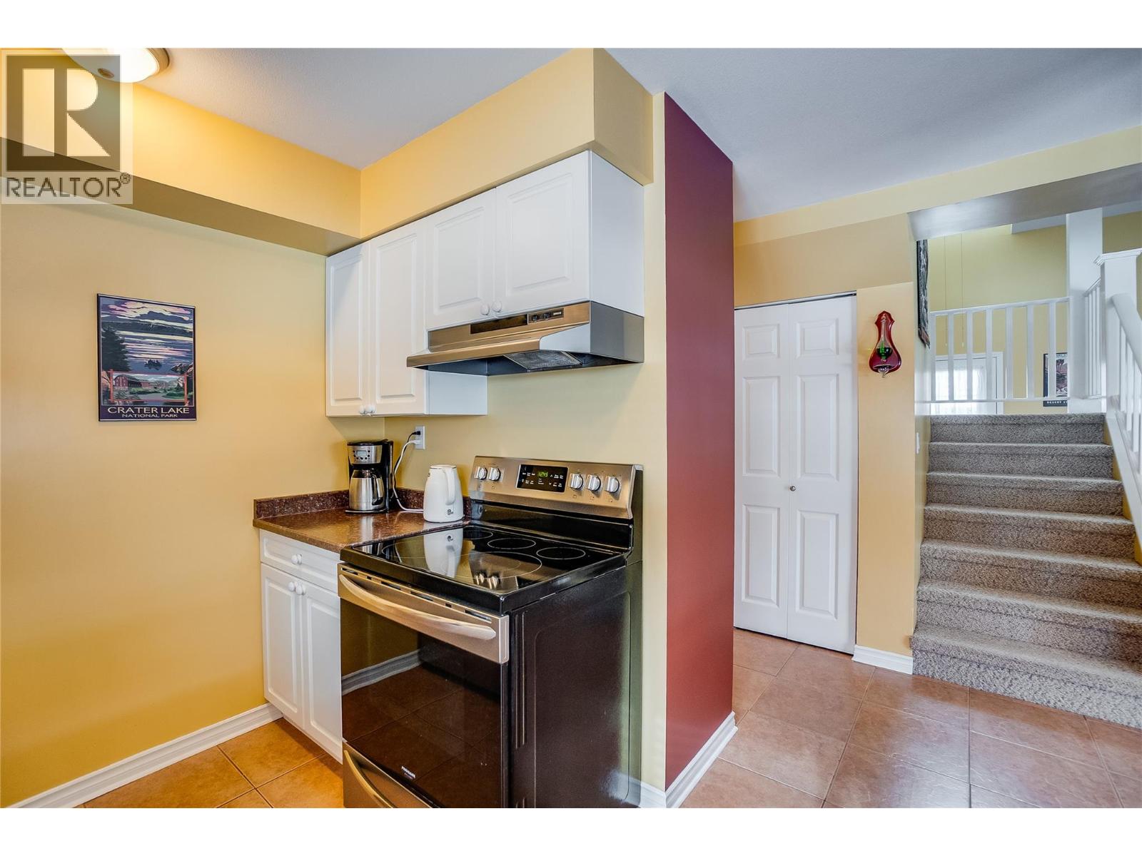 661 C Avenue, Kaslo, British Columbia  V0G 1M0 - Photo 23 - 10377055