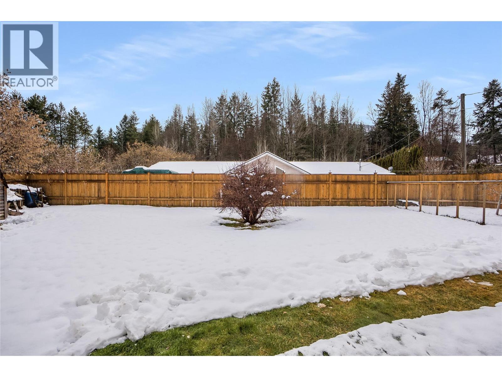 661 C Avenue, Kaslo, British Columbia  V0G 1M0 - Photo 62 - 10377055