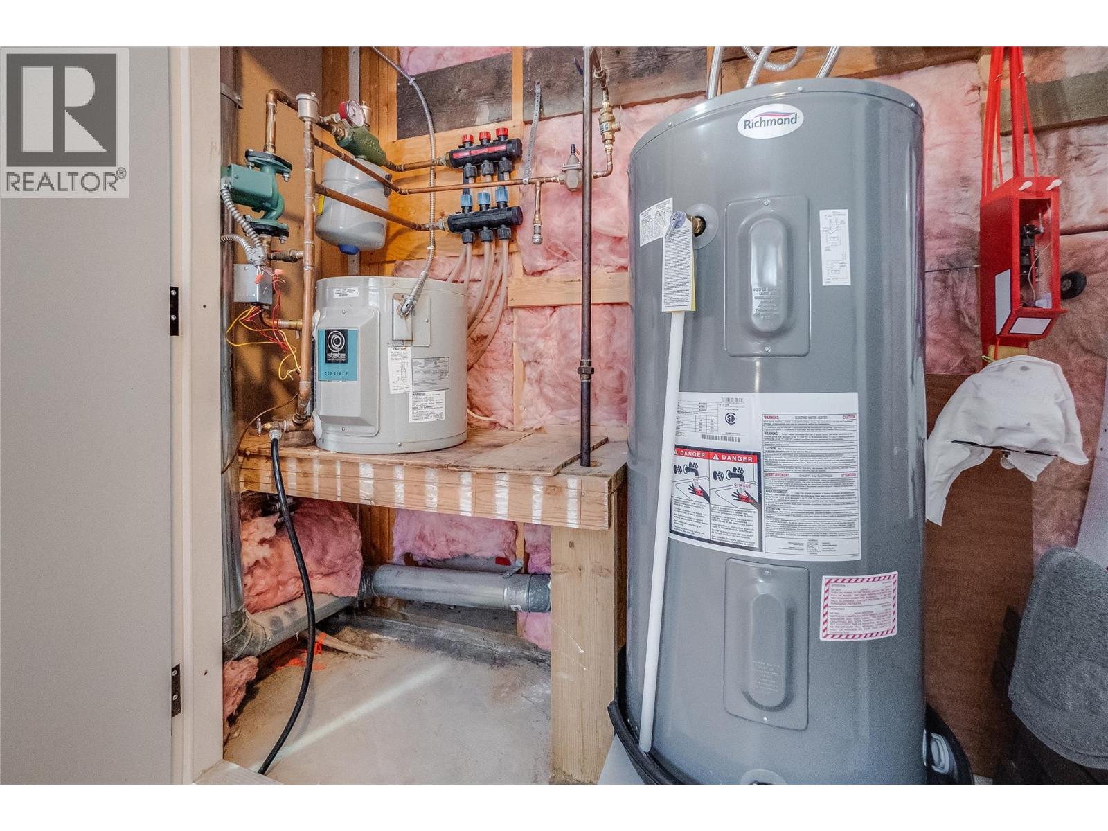 661 C Avenue, Kaslo, British Columbia  V0G 1M0 - Photo 69 - 10377055