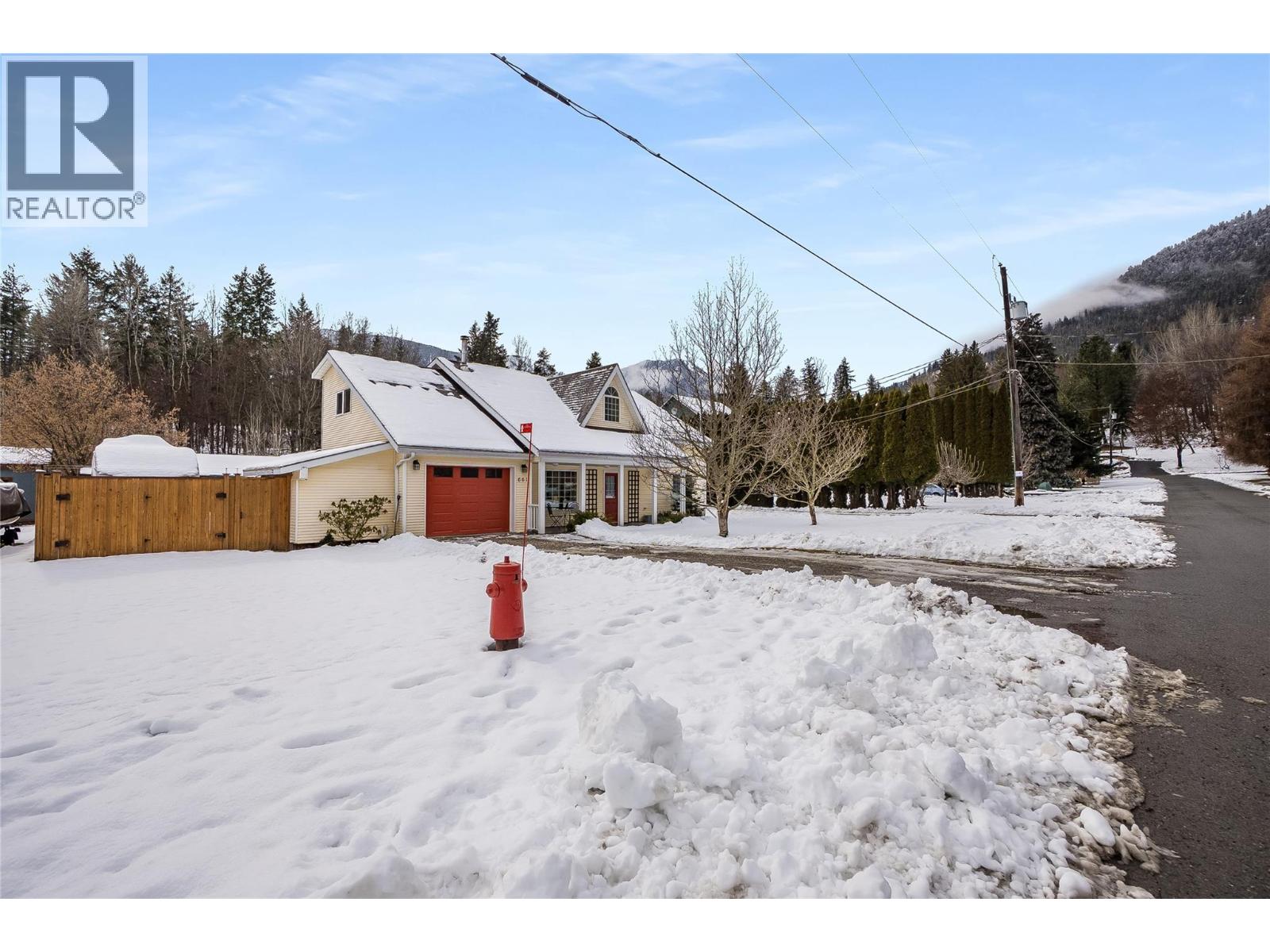 661 C Avenue, Kaslo, British Columbia  V0G 1M0 - Photo 70 - 10377055