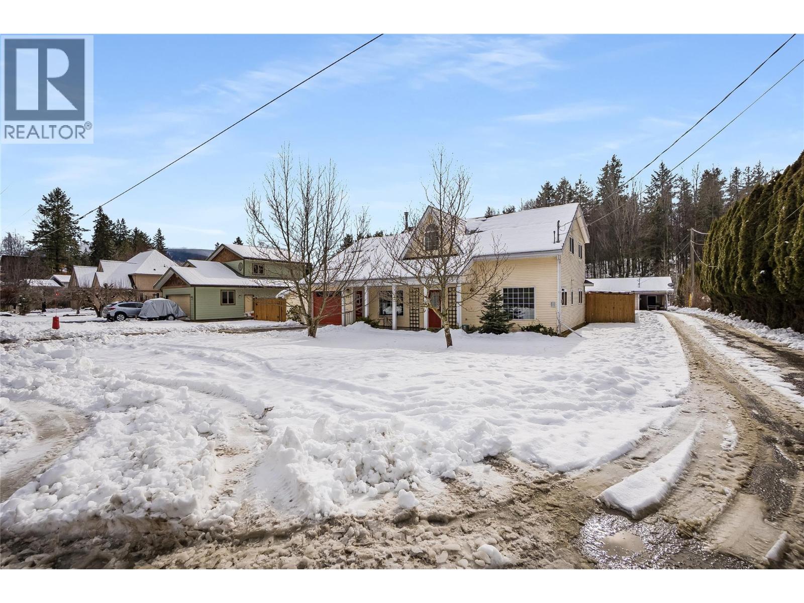 661 C Avenue, Kaslo, British Columbia  V0G 1M0 - Photo 71 - 10377055