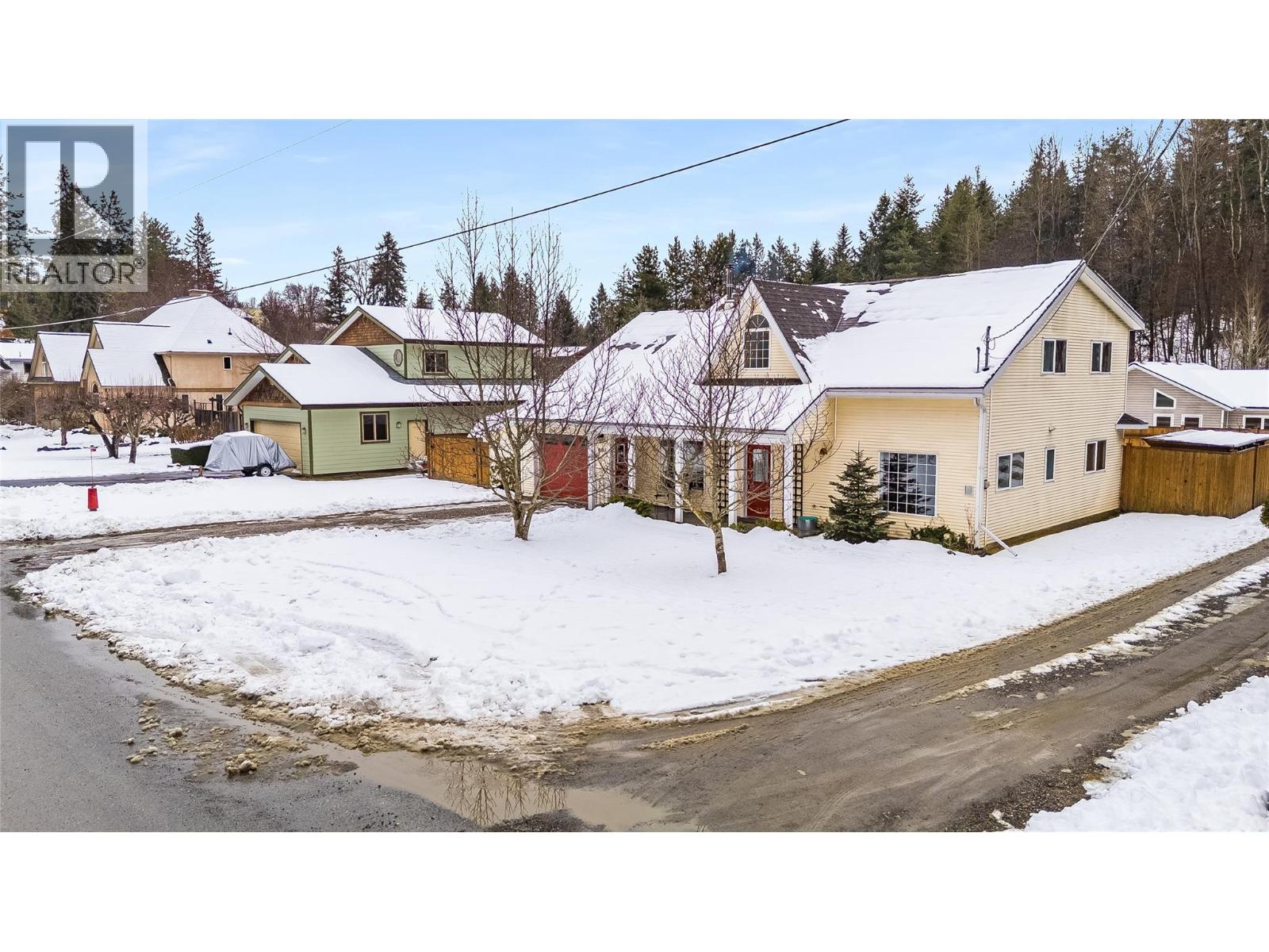 661 C Avenue, Kaslo, British Columbia  V0G 1M0 - Photo 72 - 10377055