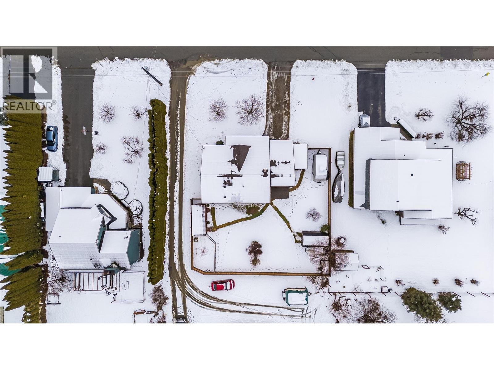 661 C Avenue, Kaslo, British Columbia  V0G 1M0 - Photo 73 - 10377055