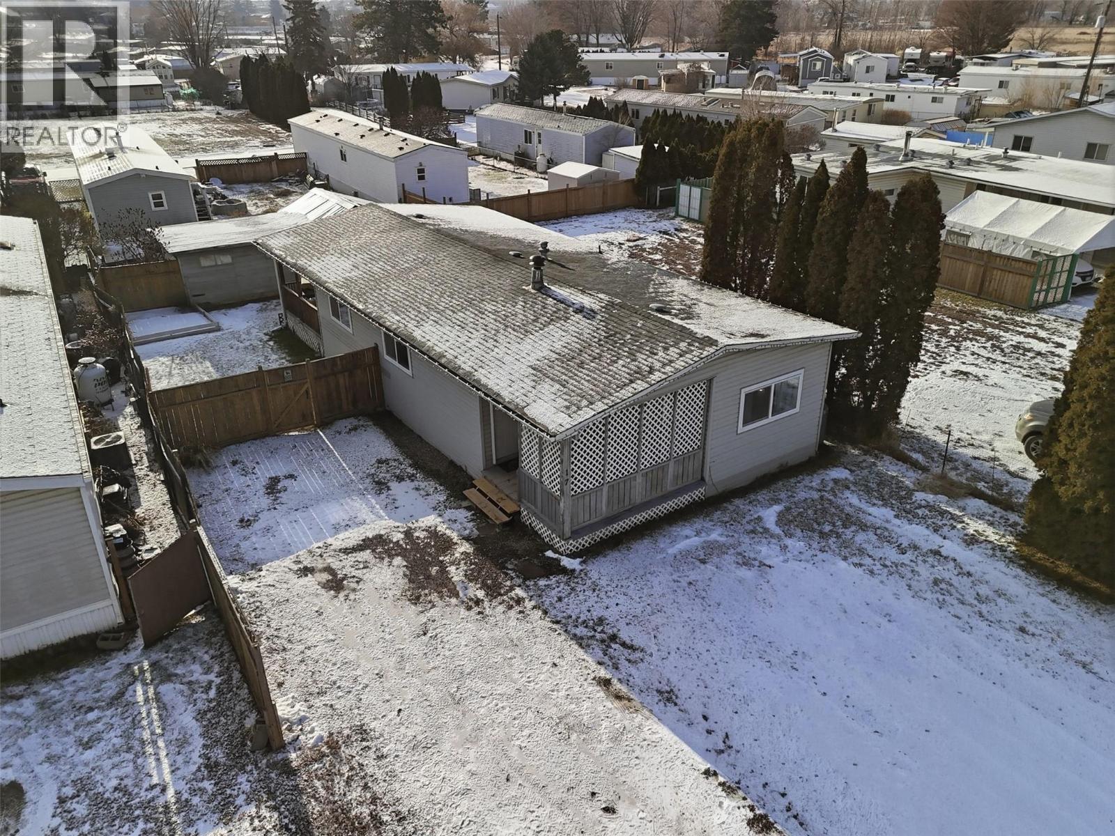 220 G&m Road Unit# E17, Kamloops, British Columbia  V2C 1A4 - Photo 1 - 10377056