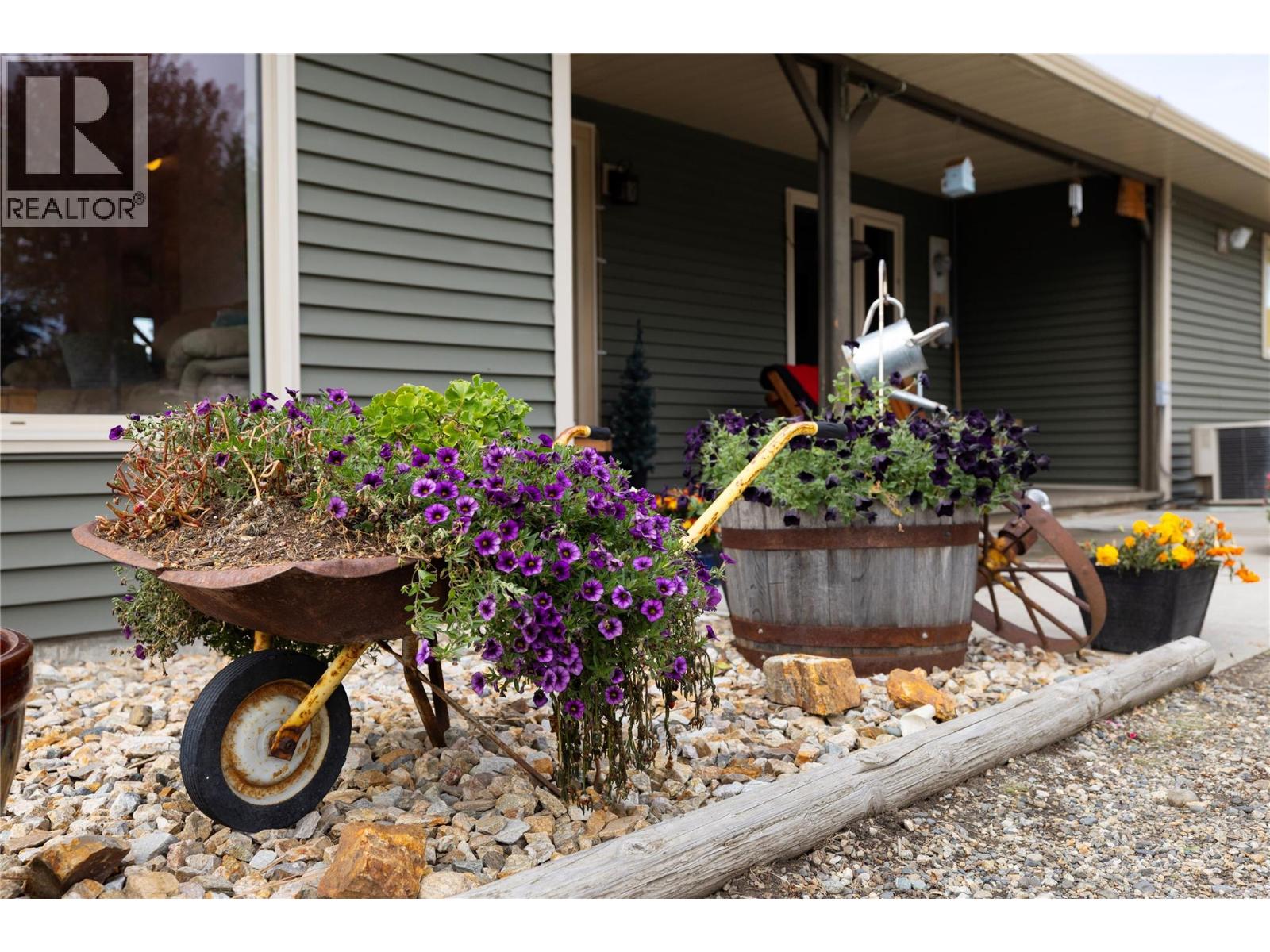 5432 Rochdell Road, Coldstream, British Columbia  V1B 3E8 - Photo 53 - 10376810