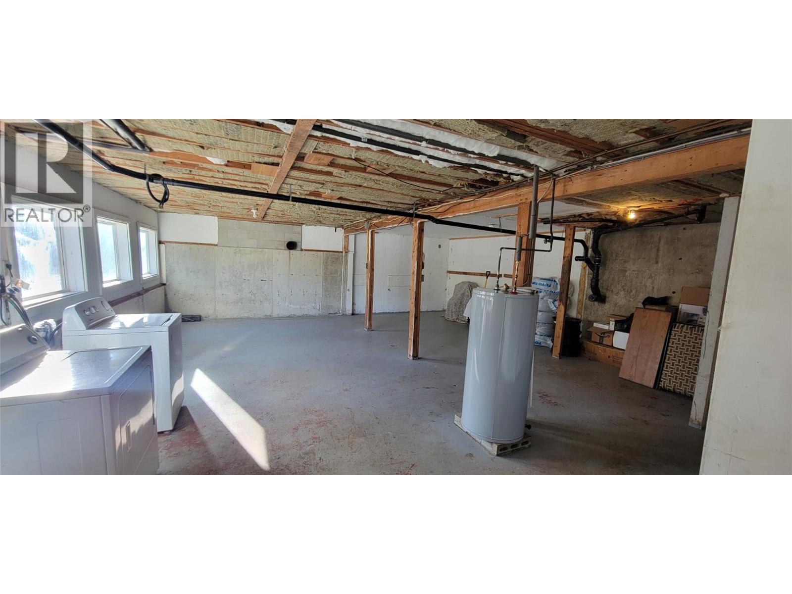 7761 3a Highway, Balfour, British Columbia  V0G 1C0 - Photo 22 - 10376726