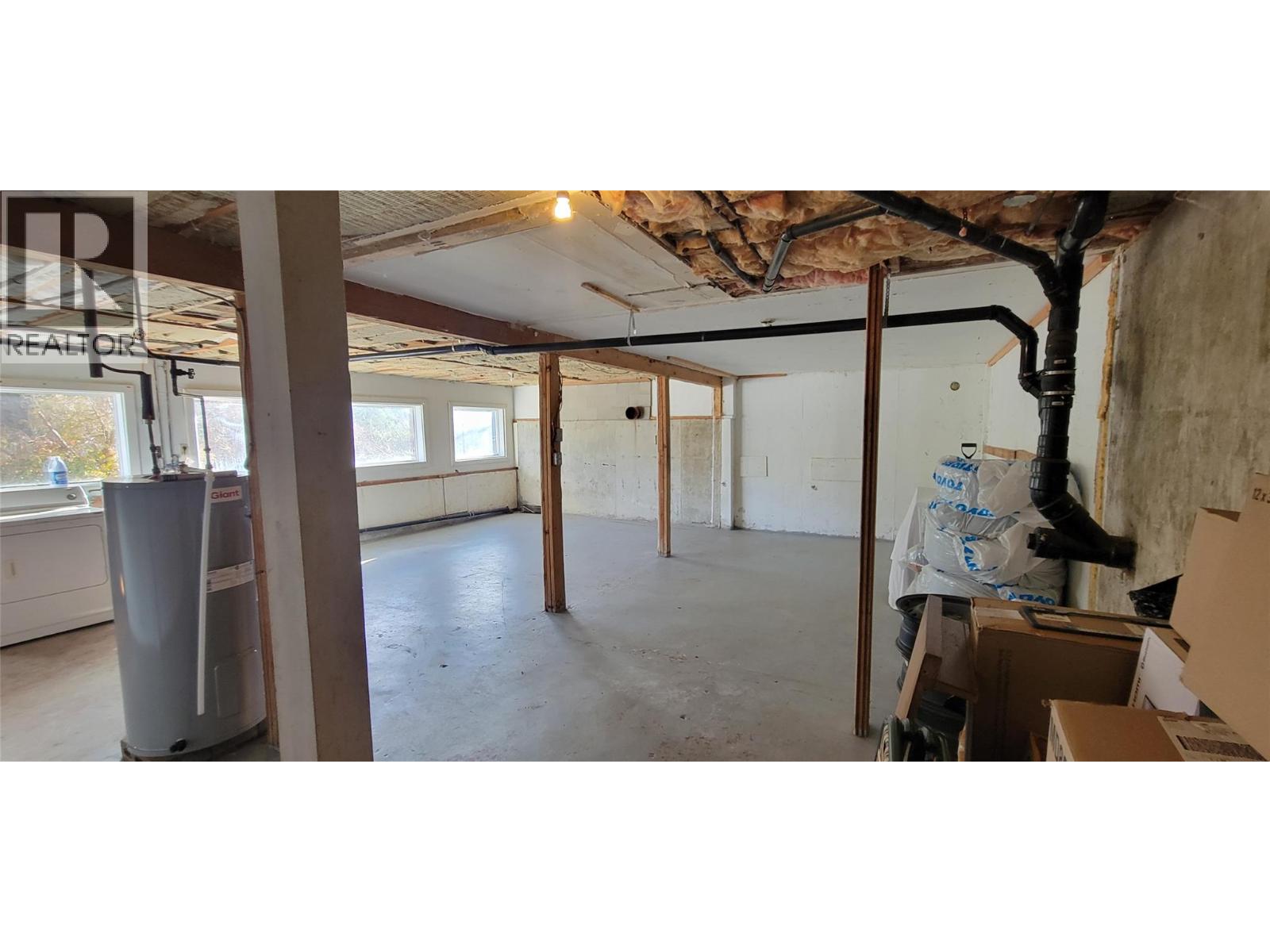 7761 3a Highway, Balfour, British Columbia  V0G 1C0 - Photo 29 - 10376726