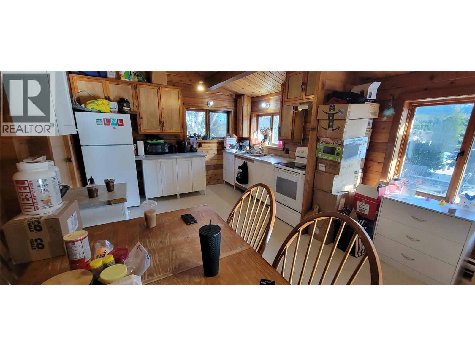 7761 3a Highway, Balfour, British Columbia  V0G 1C0 - Photo 9 - 10376726