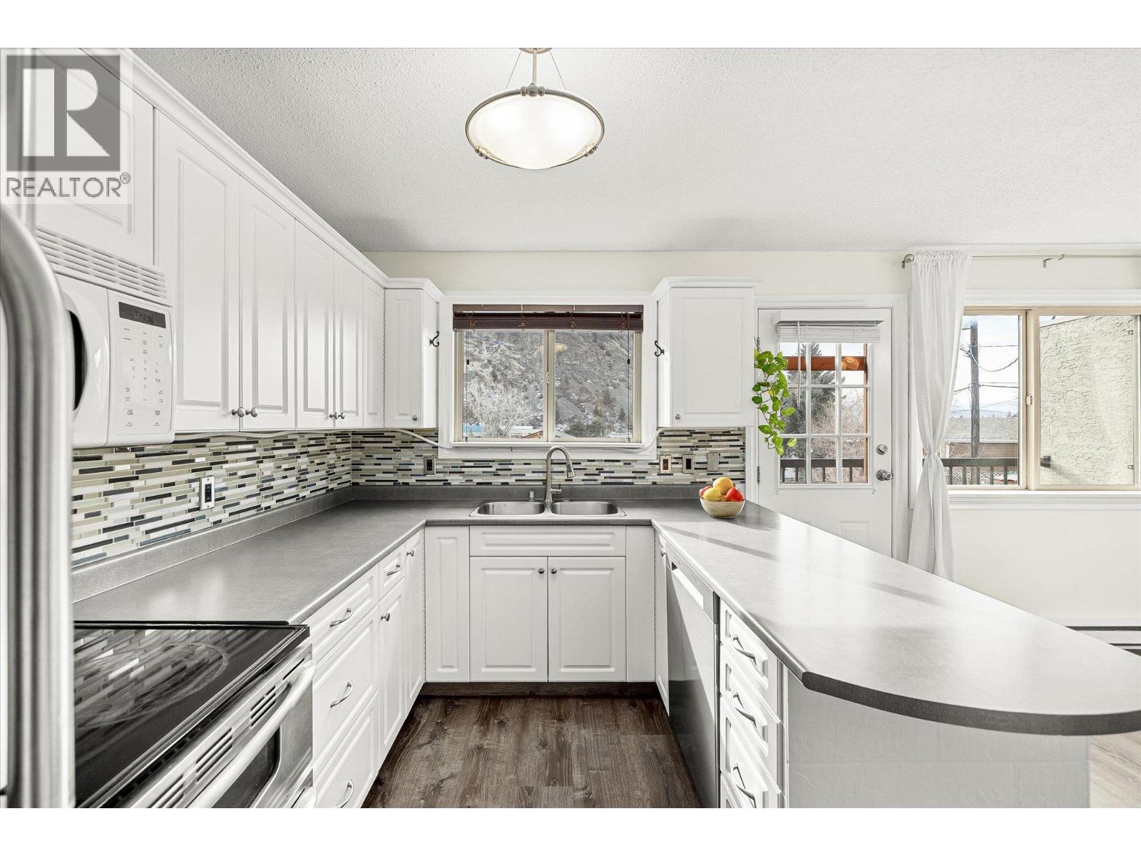 1665 Ross Road, West Kelowna, British Columbia  V1Z 1L7 - Photo 11 - 10373895