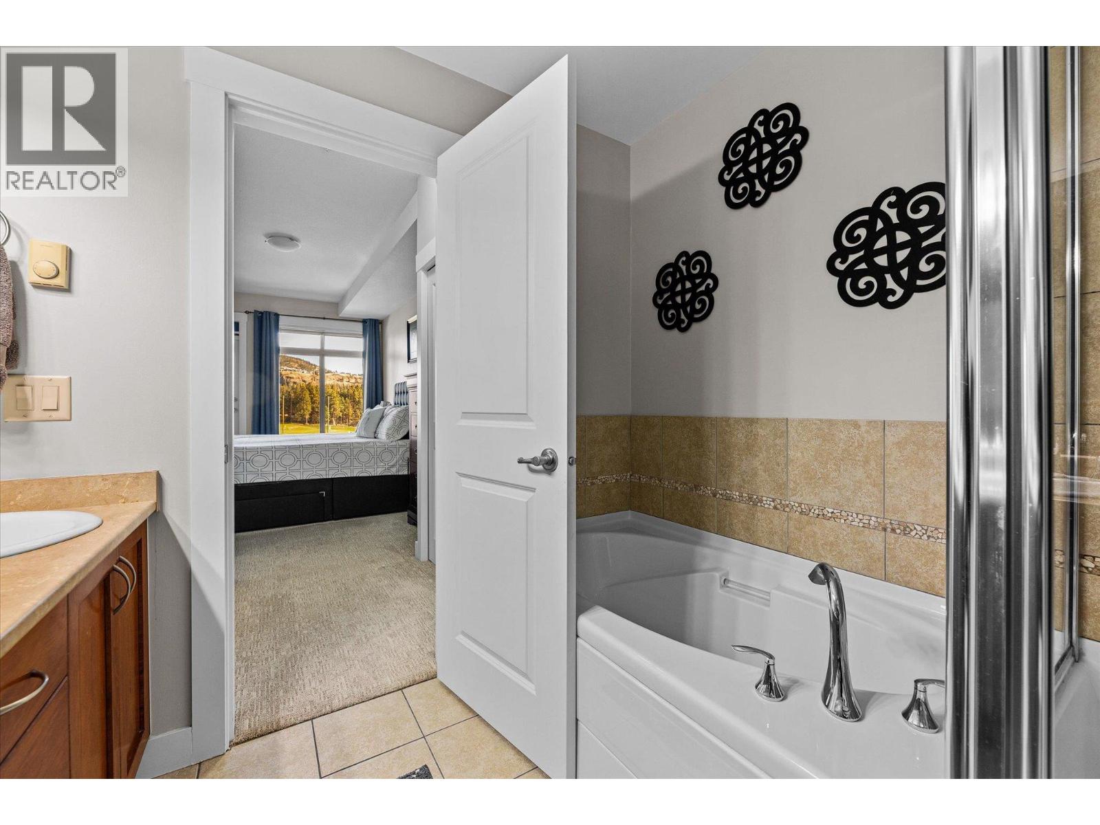 3545 Carrington Road Unit# 302, West Kelowna, British Columbia  V4T 3A1 - Photo 24 - 10377016