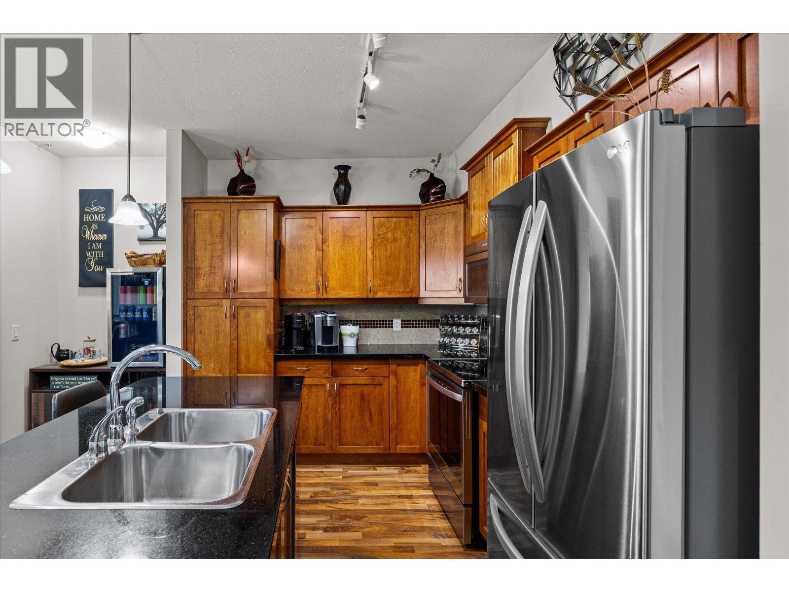 3545 Carrington Road Unit# 302, West Kelowna, British Columbia  V4T 3A1 - Photo 4 - 10377016