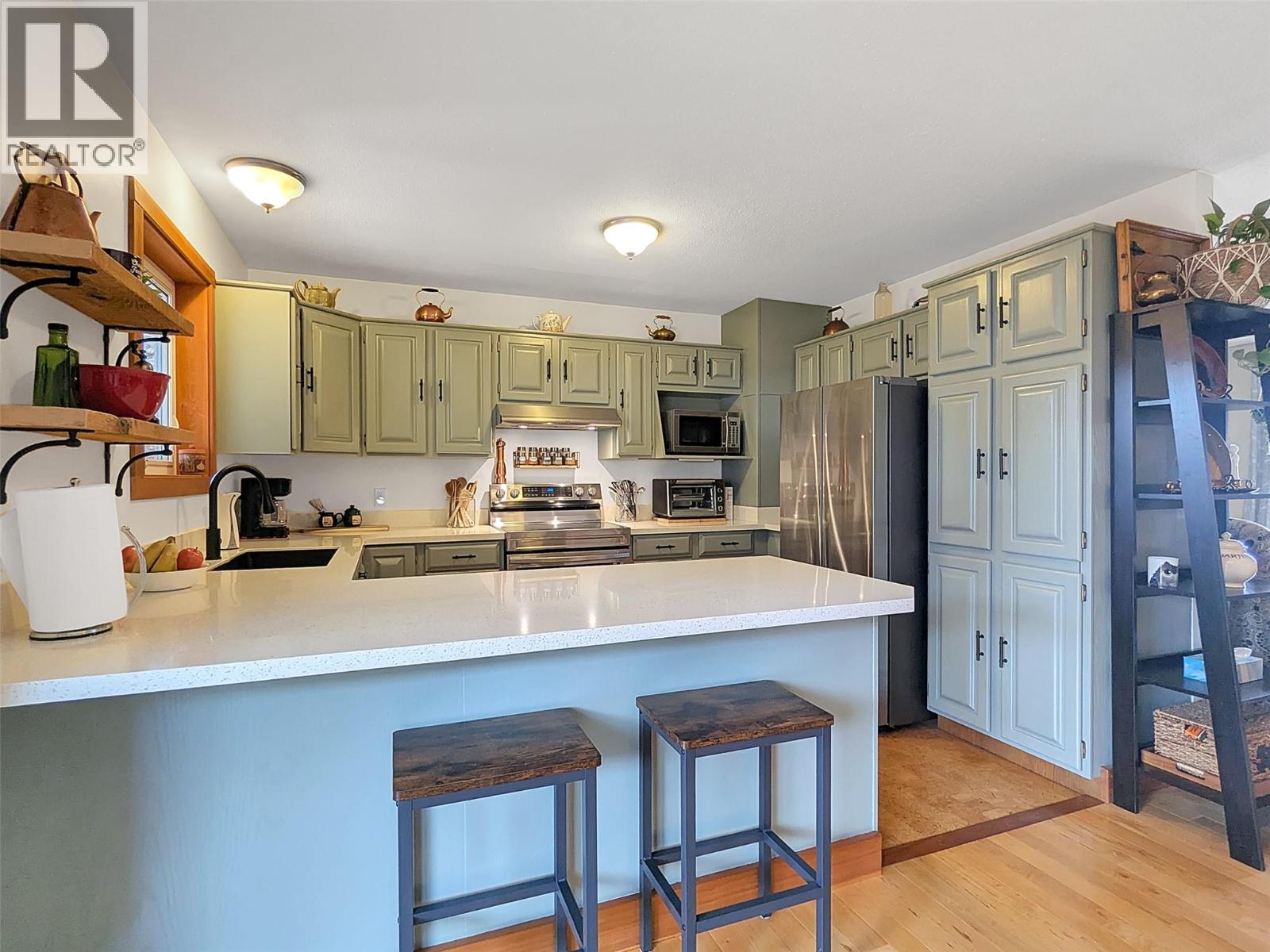 303 Delany Avenue, Slocan, British Columbia  V0G 2C0 - Photo 18 - 10377001