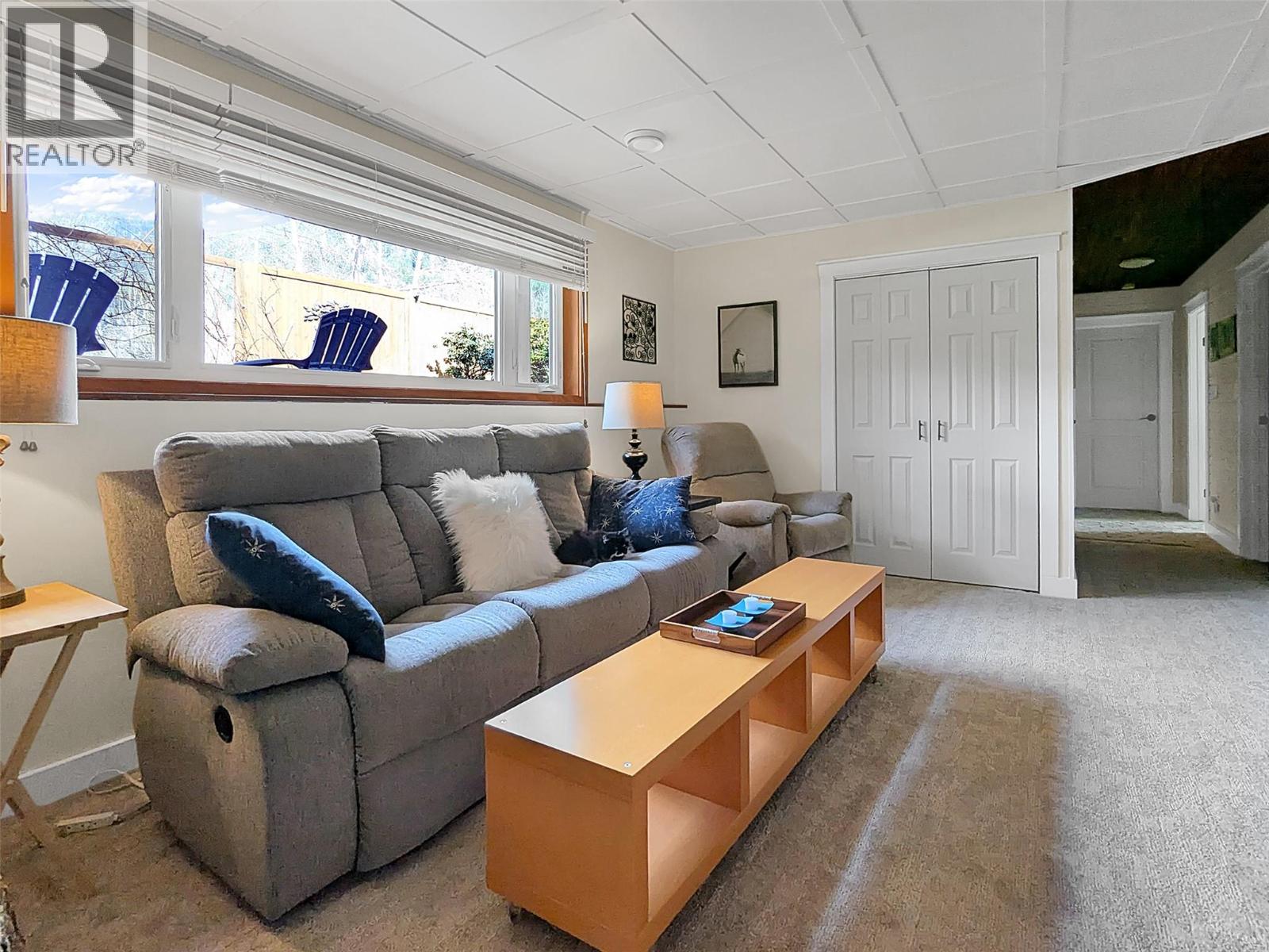 303 Delany Avenue, Slocan, British Columbia  V0G 2C0 - Photo 26 - 10377001