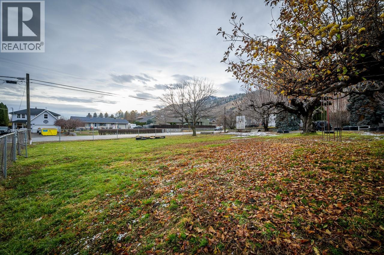 3202 Hargraves Place Lot# Lot B, Kamloops, British Columbia  V2B 8H3 - Photo 5 - 10377261