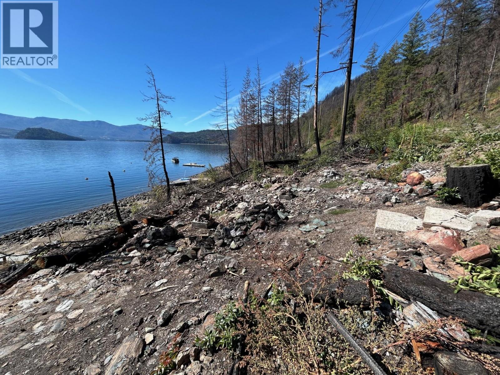 5046 Squilax-Anglemont Road, Celista, British Columbia  V0E 1M6 - Photo 17 - 10377254