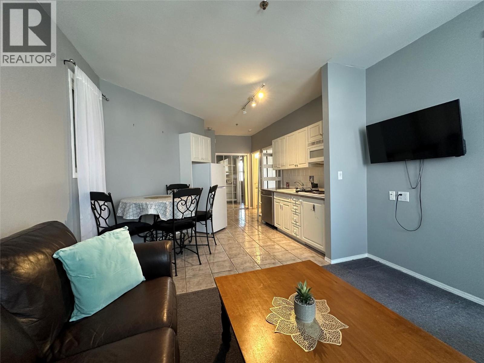 5052 Riverview Road Unit# 2006b, Fairmont Hot Springs, British Columbia  V0B 1L1 - Photo 7 - 10377223