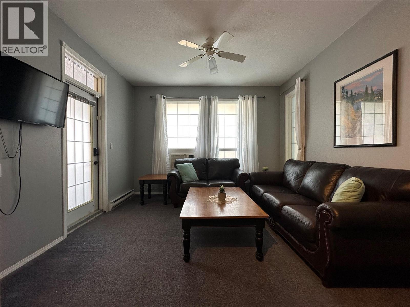 5052 Riverview Road Unit# 2006b, Fairmont Hot Springs, British Columbia  V0B 1L1 - Photo 8 - 10377223