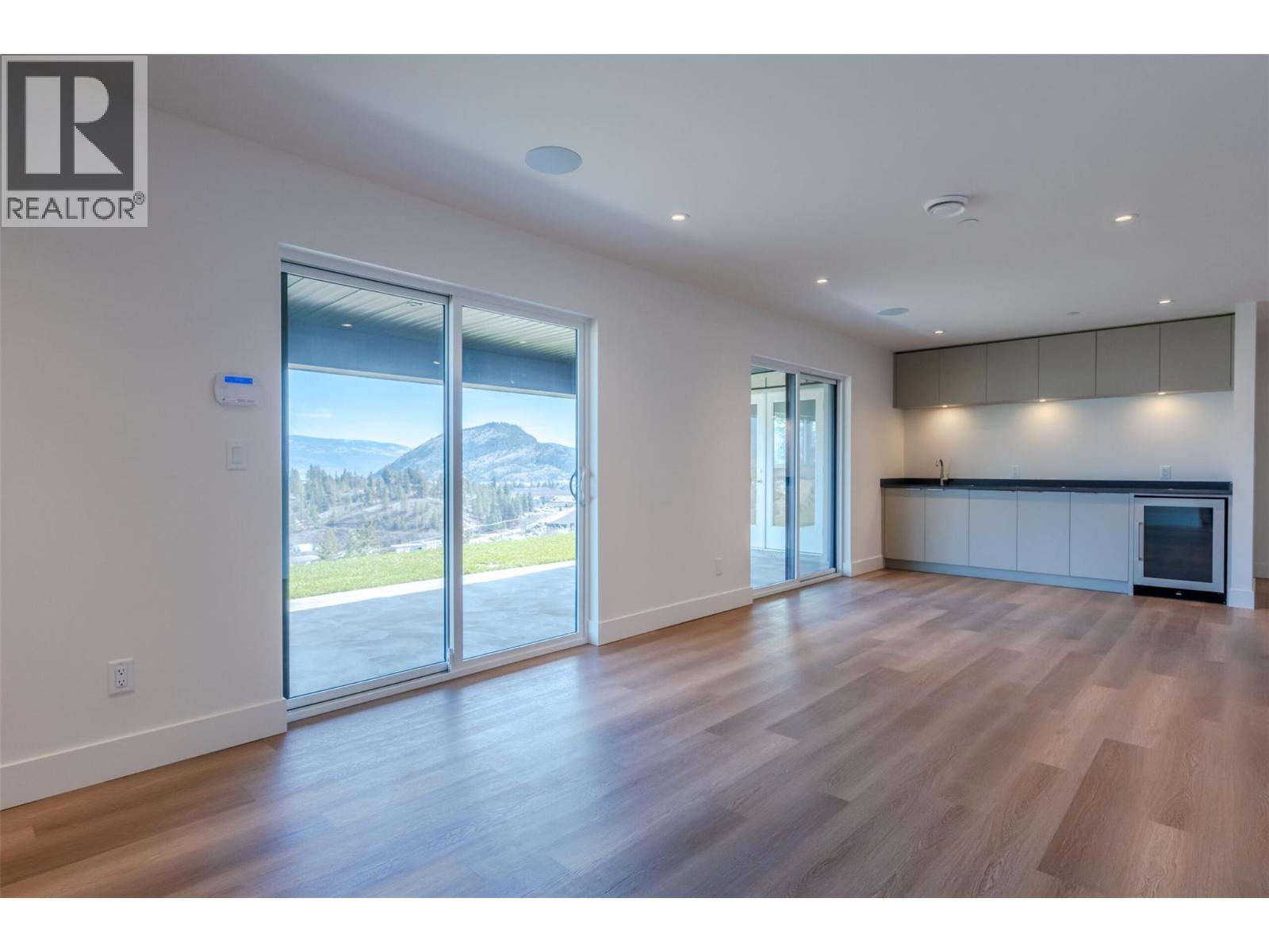 17579 Sanborn Street, Summerland, British Columbia  V0H 1Z3 - Photo 48 - 10377198