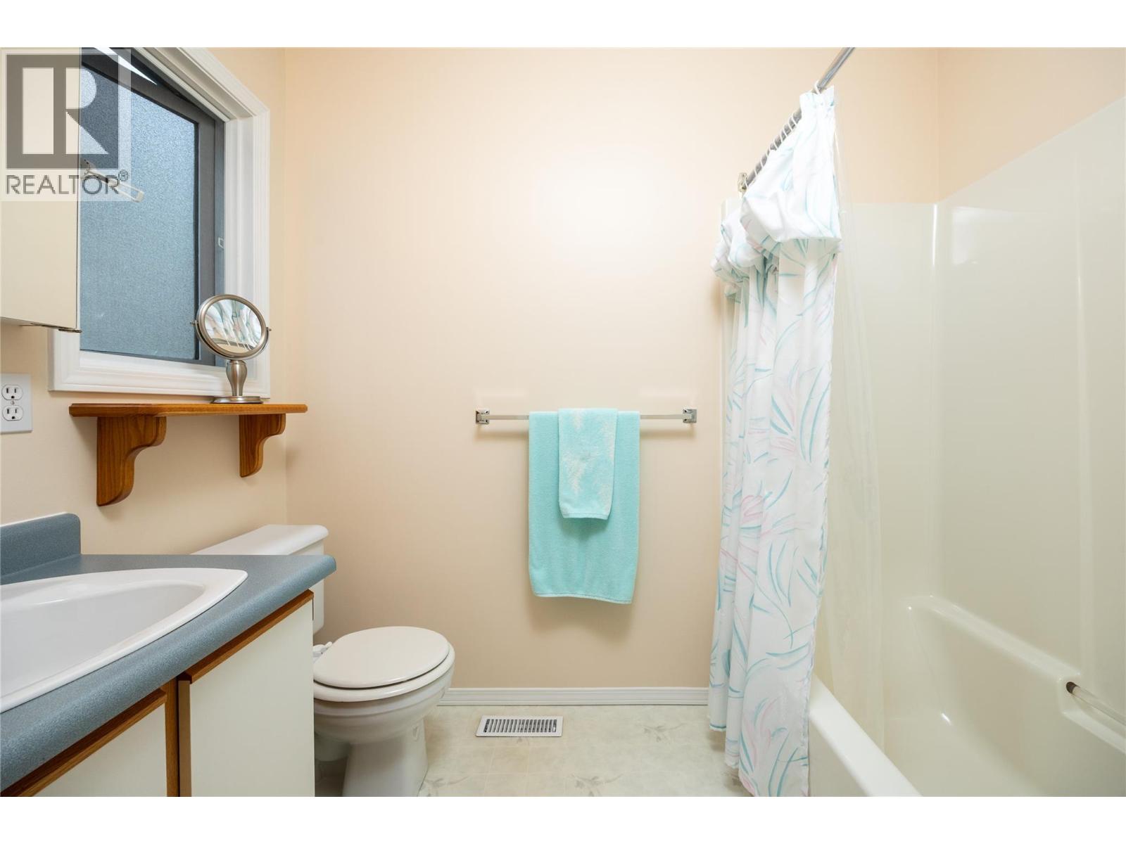 438 Parfitt Court, Kelowna, British Columbia  V1X 7M9 - Photo 31 - 10376549