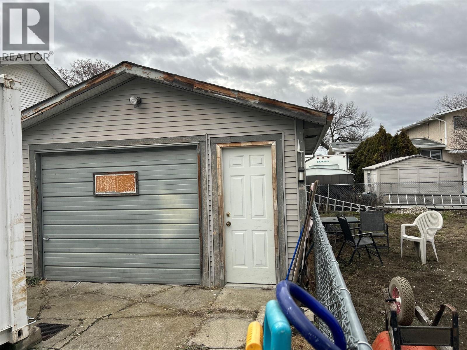 3060 Springfield Road, Kelowna, British Columbia  V1X 1A5 - Photo 18 - 10377274