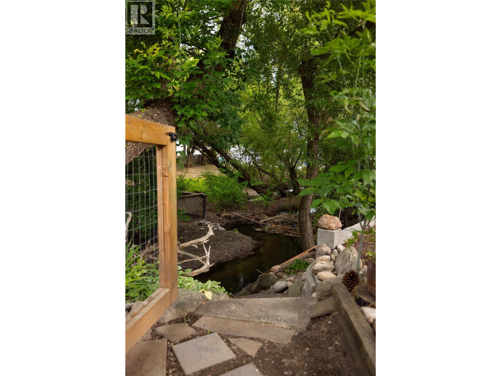 3408 34 Avenue, Vernon, British Columbia  V1T 2P9 - Photo 25 - 10377263