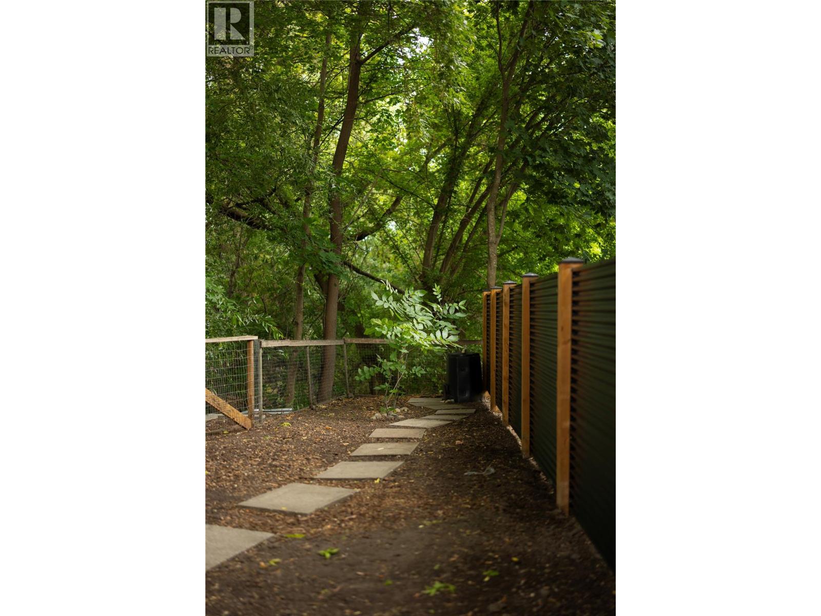 3408 34 Avenue, Vernon, British Columbia  V1T 2P9 - Photo 28 - 10377263