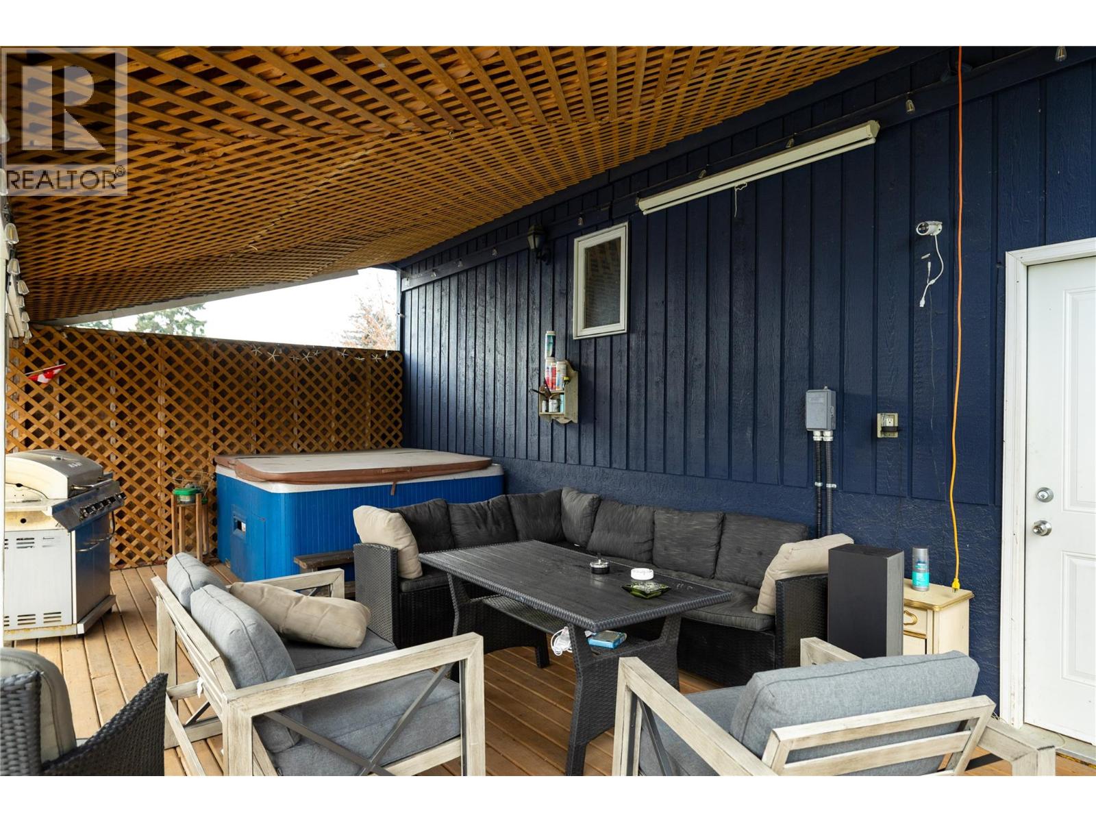 5712 6 Highway, Vernon, British Columbia  V1B 3E1 - Photo 24 - 10377224