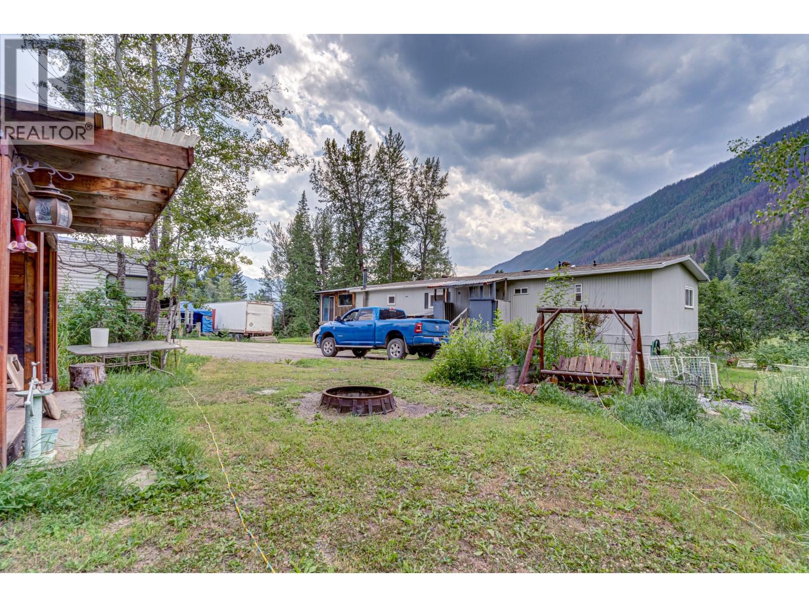 1191 Matevic Road, Sparwood, British Columbia  V0B 2G1 - Photo 17 - 10376831