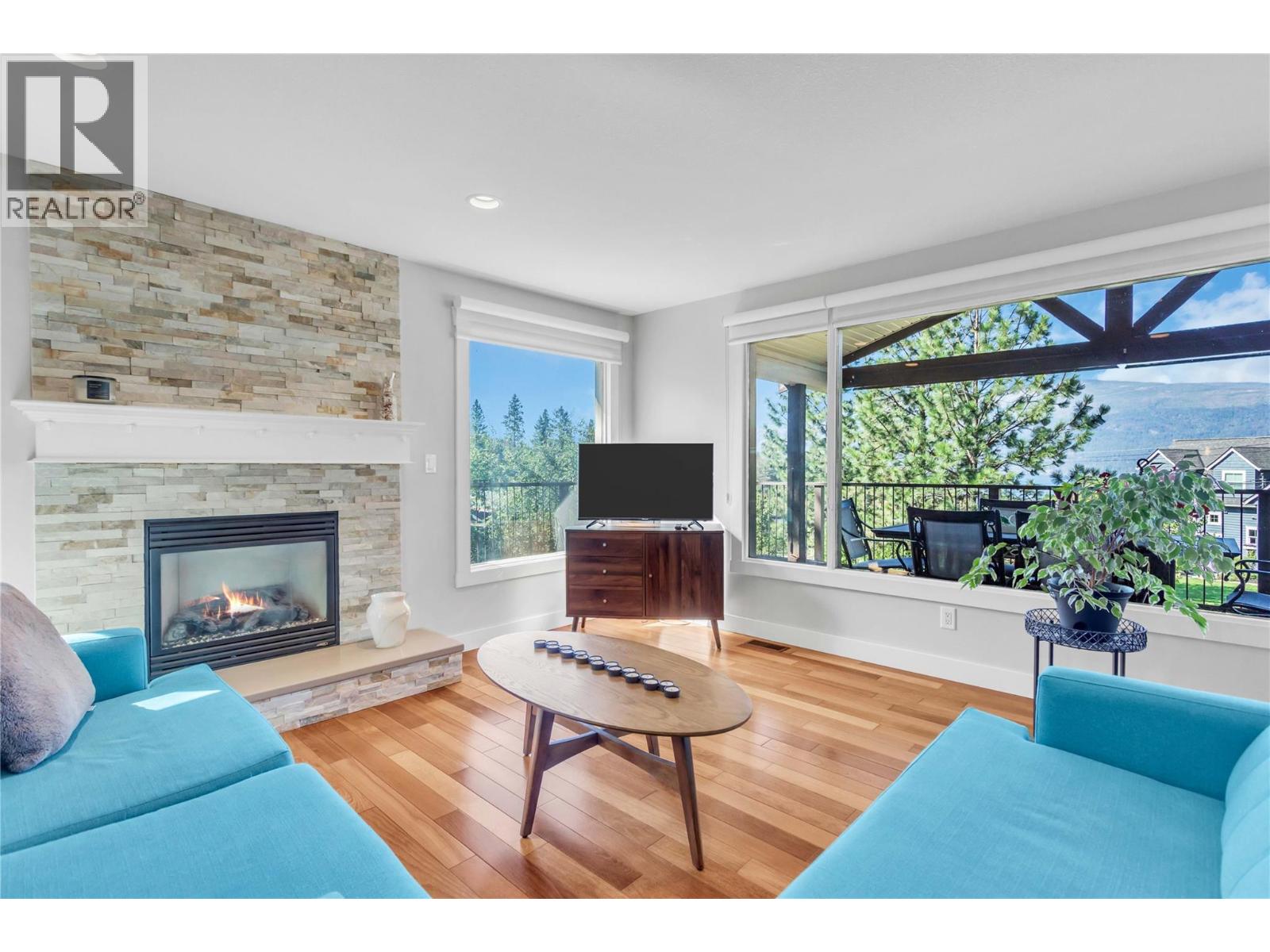 16621 Maki Road, Lake Country, British Columbia  V4V 1C2 - Photo 6 - 10377276