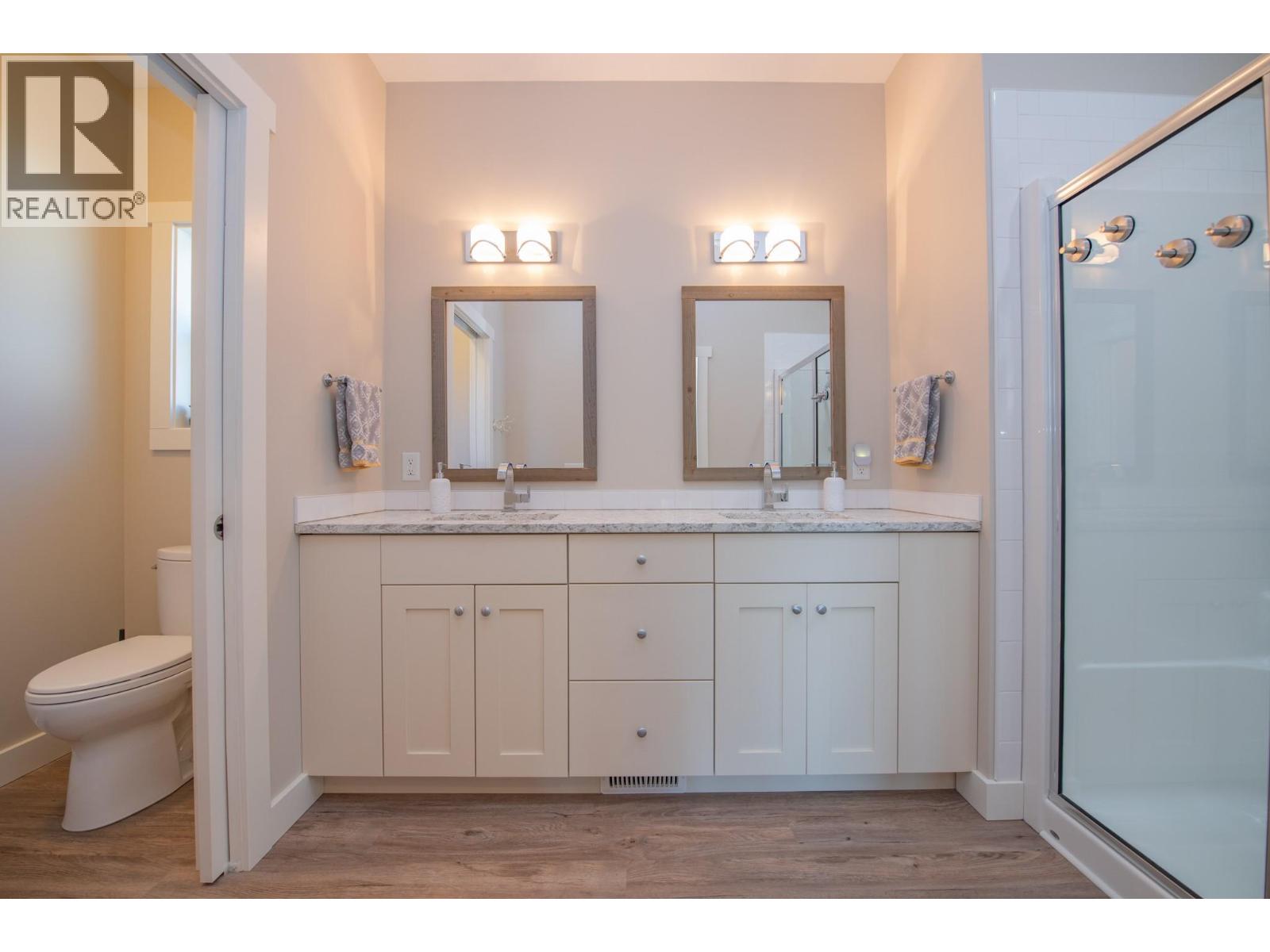 6137 Line 17 Road, Magna Bay, British Columbia  V0E 1M7 - Photo 27 - 10376766