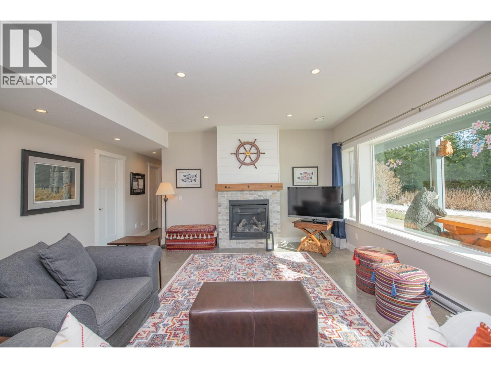 6137 Line 17 Road, Magna Bay, British Columbia  V0E 1M7 - Photo 32 - 10376766