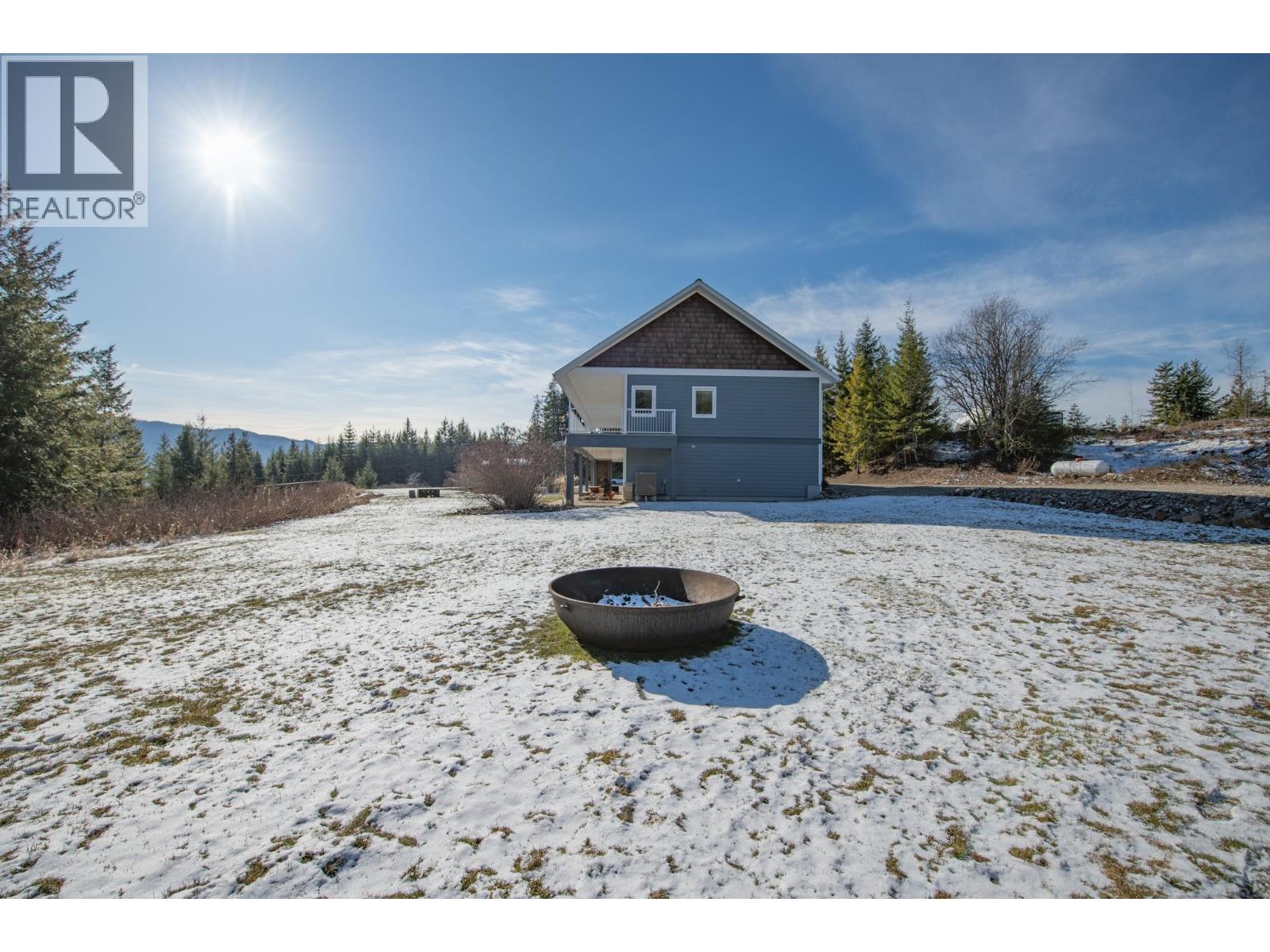 6137 Line 17 Road, Magna Bay, British Columbia  V0E 1M7 - Photo 60 - 10376766