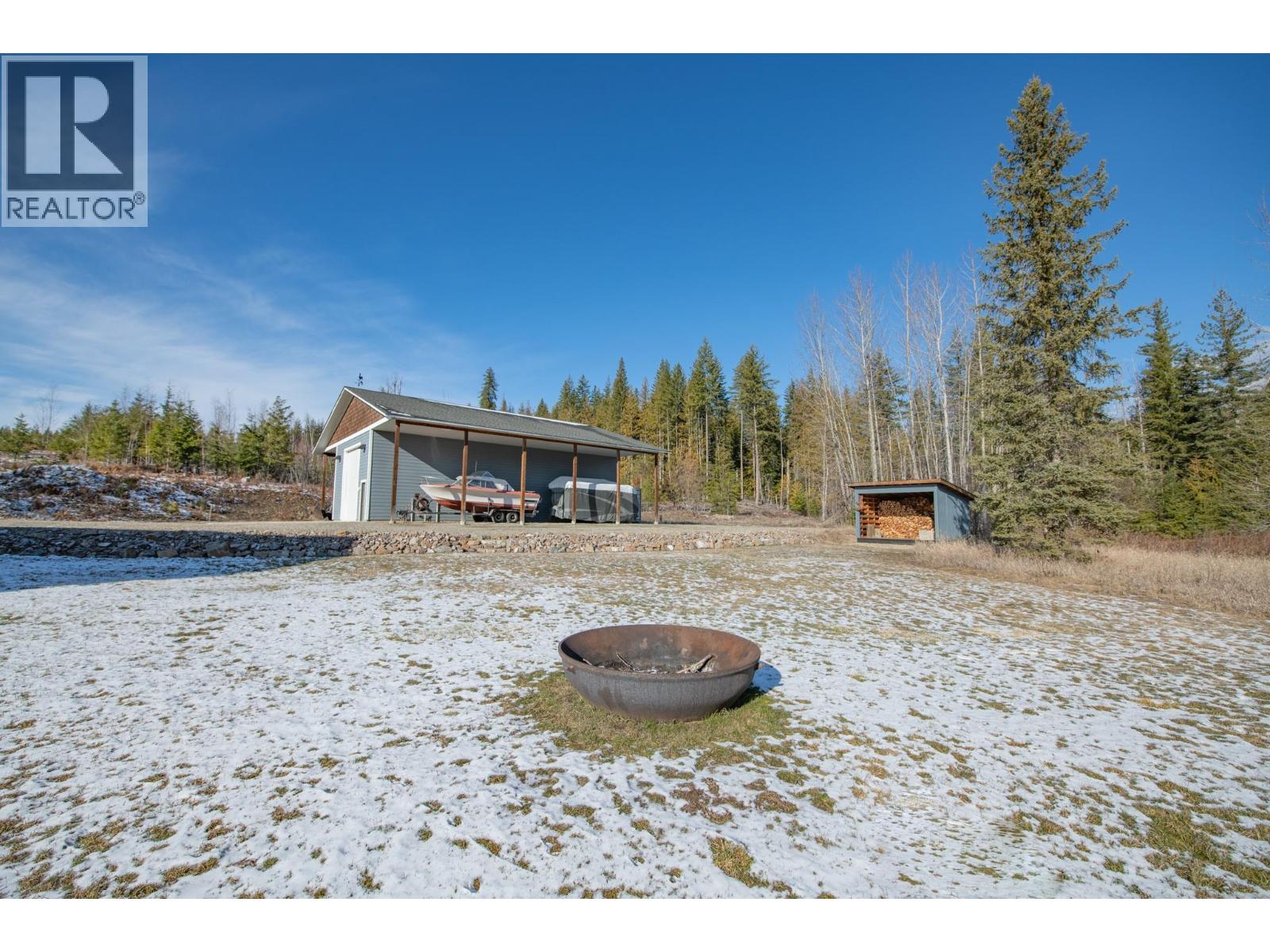 6137 Line 17 Road, Magna Bay, British Columbia  V0E 1M7 - Photo 61 - 10376766