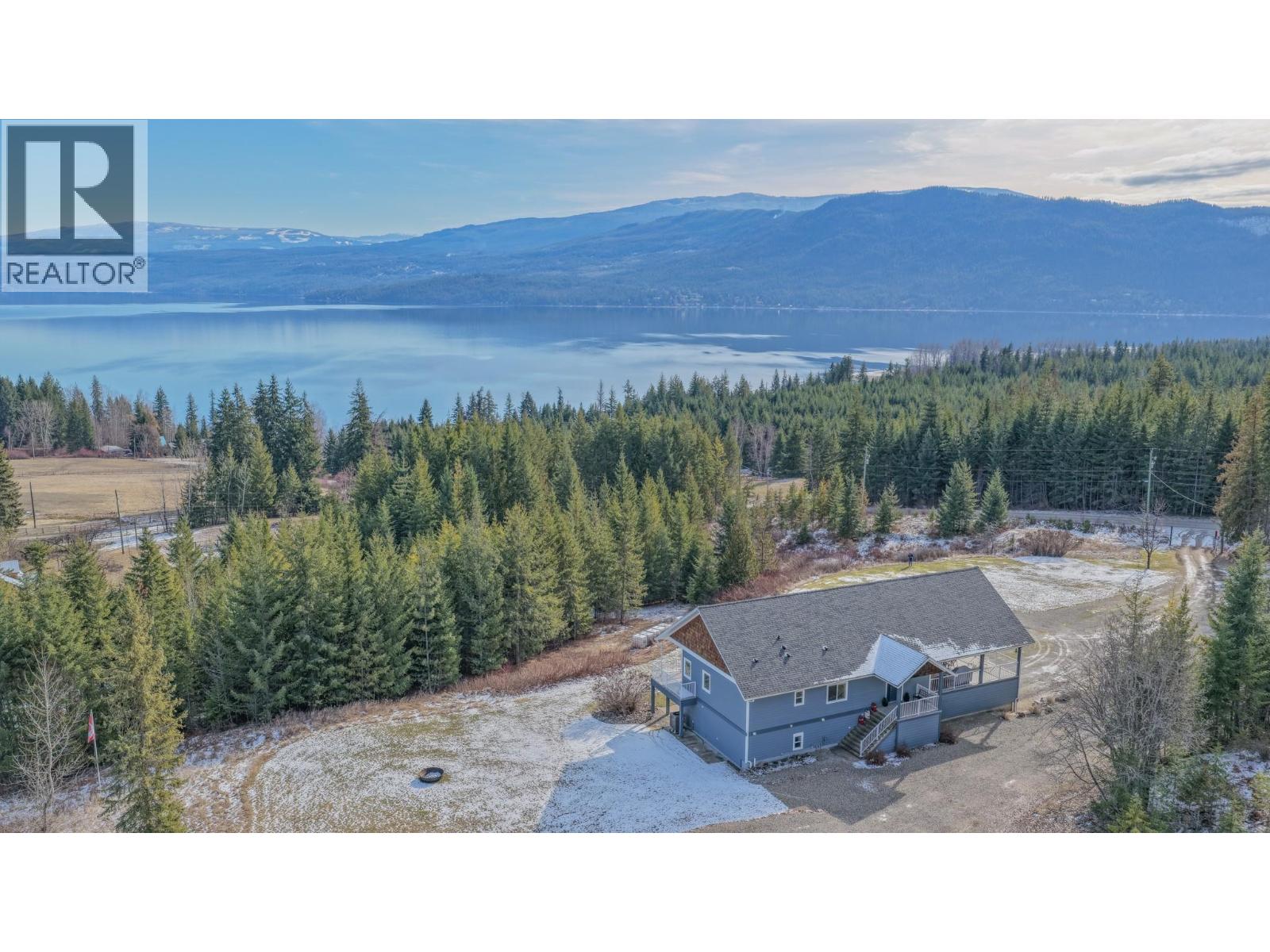 6137 Line 17 Road, Magna Bay, British Columbia  V0E 1M7 - Photo 68 - 10376766