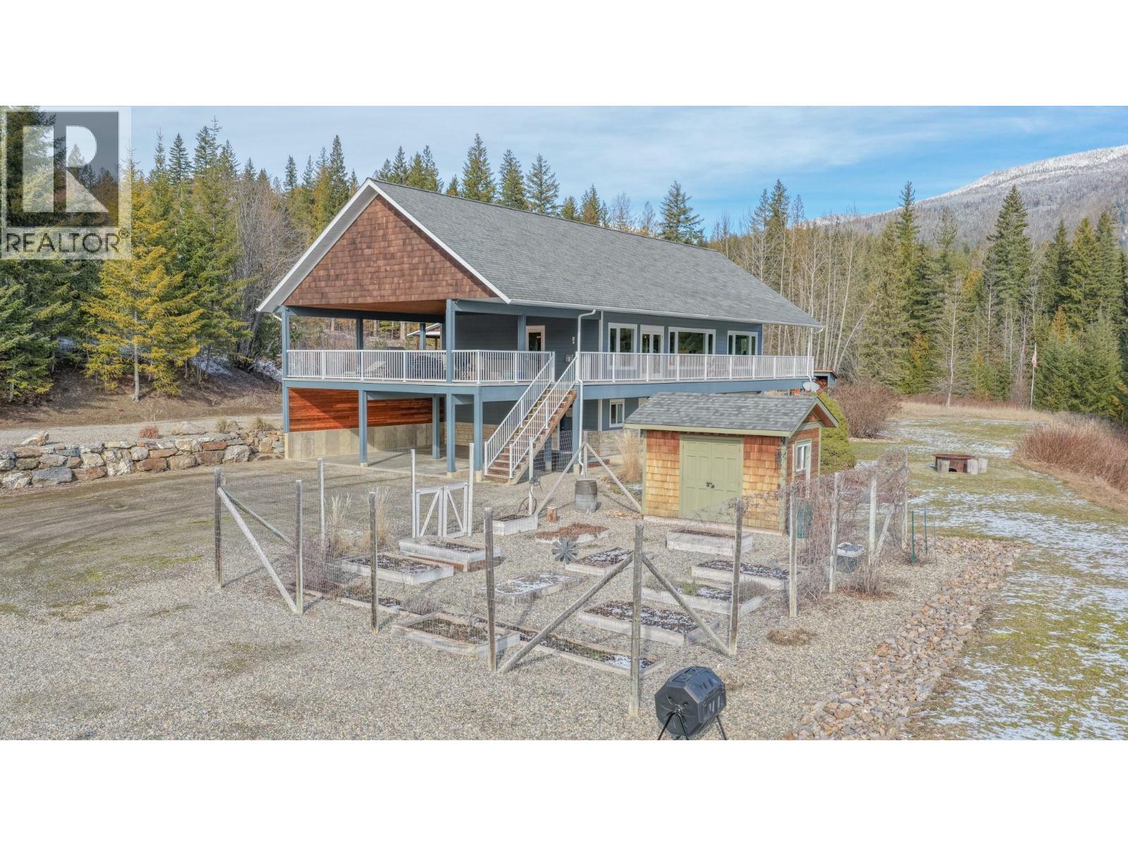 6137 Line 17 Road, Magna Bay, British Columbia  V0E 1M7 - Photo 71 - 10376766