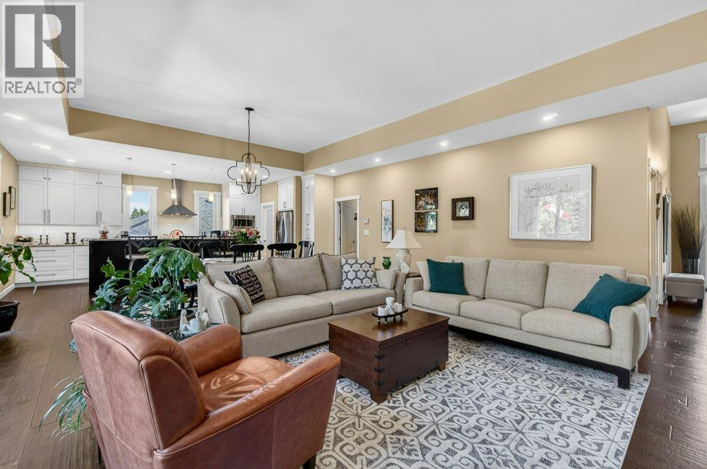 1221 23 Street Se, Salmon Arm, British Columbia  V1E 0C7 - Photo 13 - 10376279