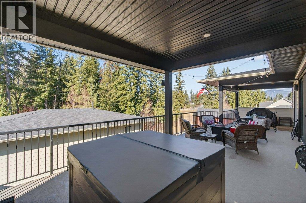 1221 23 Street Se, Salmon Arm, British Columbia  V1E 0C7 - Photo 69 - 10376279