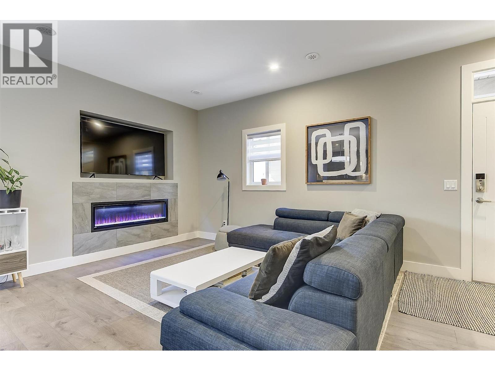 1269 Ethel Street, Kelowna, British Columbia  V1Y 2W8 - Photo 5 - 10377278