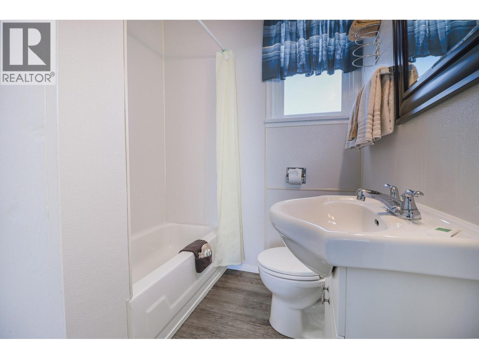 432 Van Horne Street S, Cranbrook, British Columbia  V1C 4W7 - Photo 15 - 10376960