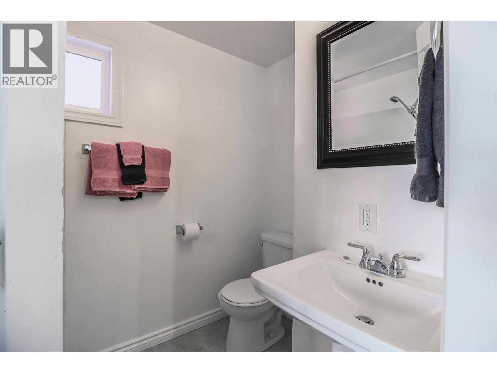 432 Van Horne Street S, Cranbrook, British Columbia  V1C 4W7 - Photo 20 - 10376960