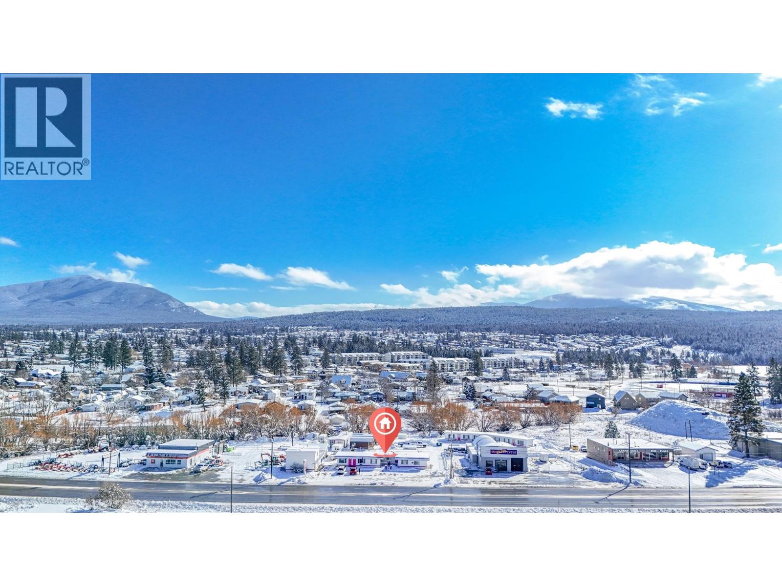 432 Van Horne Street S, Cranbrook, British Columbia  V1C 4W7 - Photo 3 - 10376960