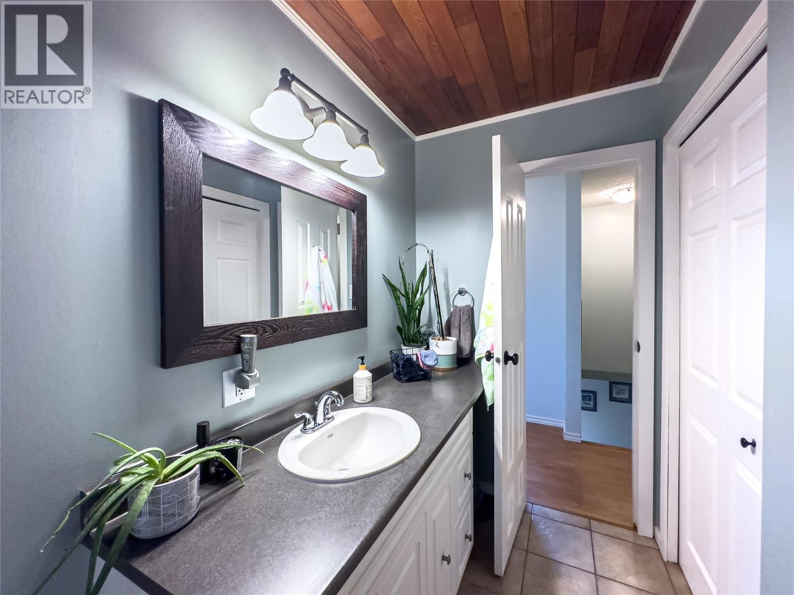 2586 Big Nickel Place, Kamloops, British Columbia  V2C 5R4 - Photo 24 - 10376795