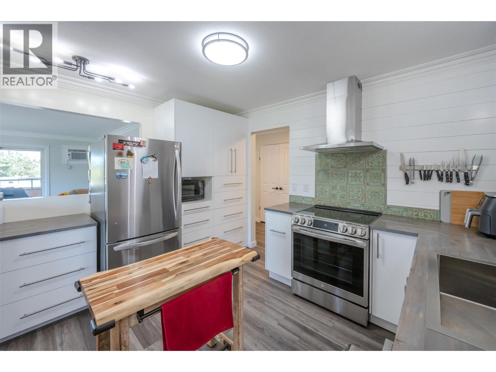 8905 Pineo Court Unit# 208, Summerland, British Columbia  V0H 1Z5 - Photo 4 - 10377246