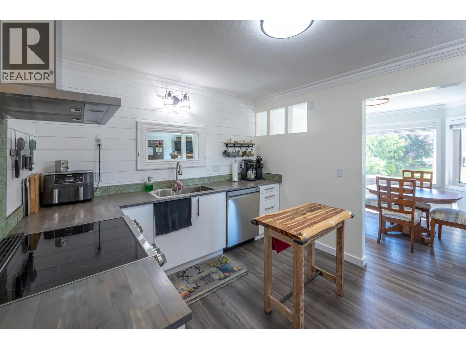 8905 Pineo Court Unit# 208, Summerland, British Columbia  V0H 1Z5 - Photo 6 - 10377246