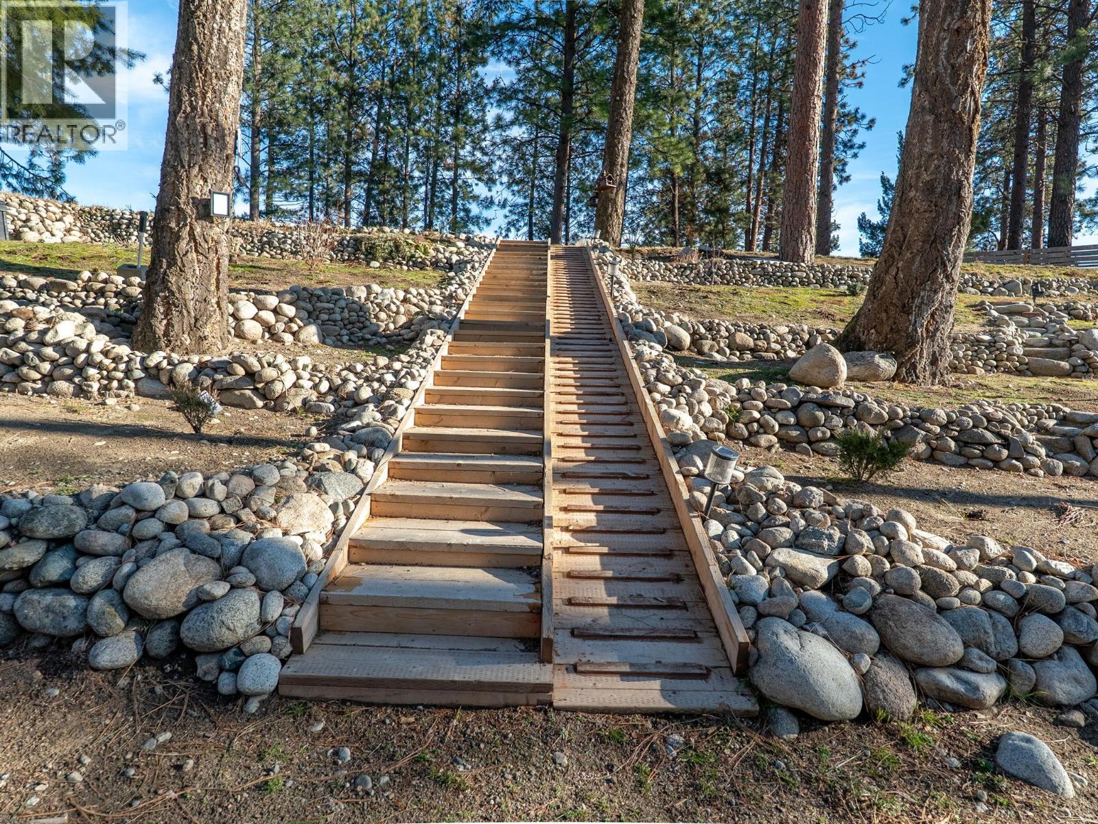 3947 Trepanier Heights Place, Peachland, British Columbia  V0H 1X2 - Photo 46 - 10377308