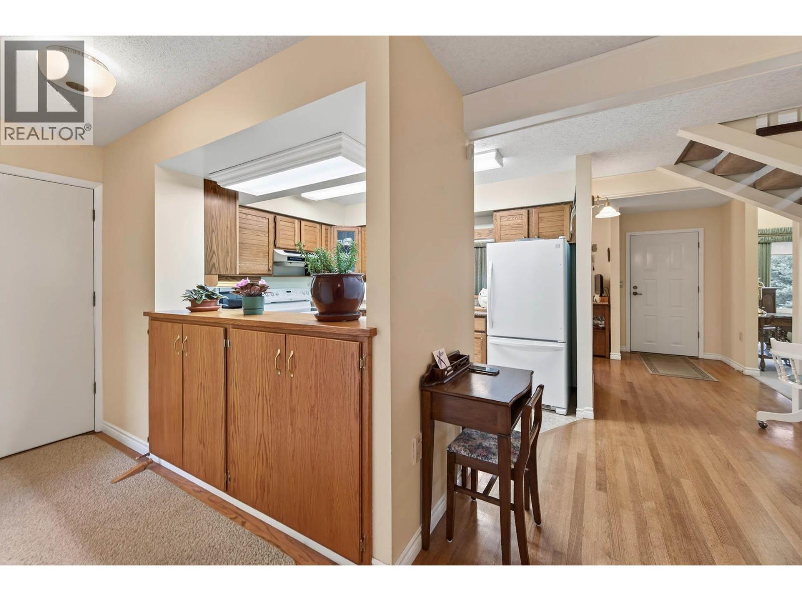 675 Humphrey Road, Kamloops, British Columbia  V2E 2C5 - Photo 12 - 10377145