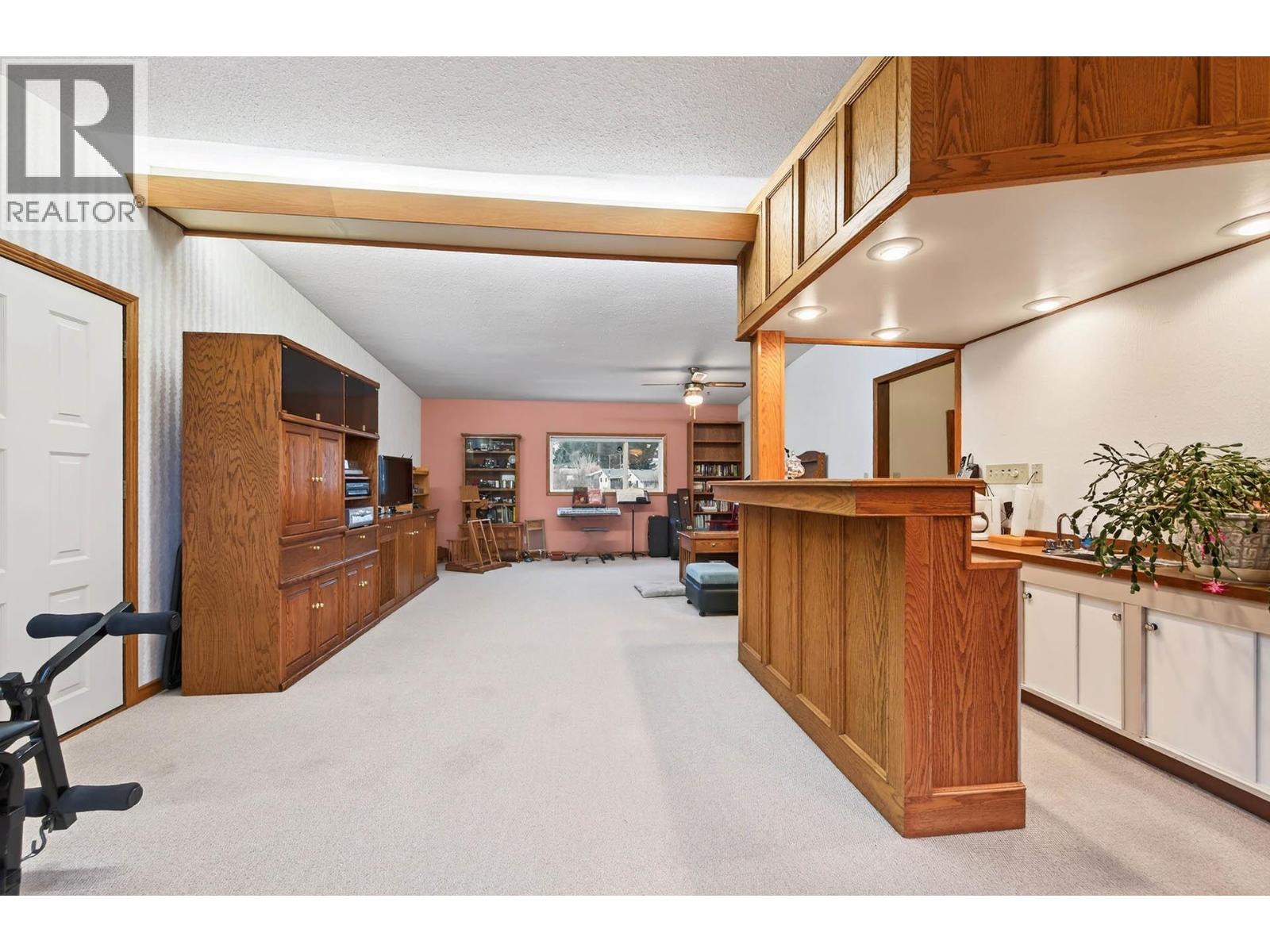 675 Humphrey Road, Kamloops, British Columbia  V2E 2C5 - Photo 47 - 10377145