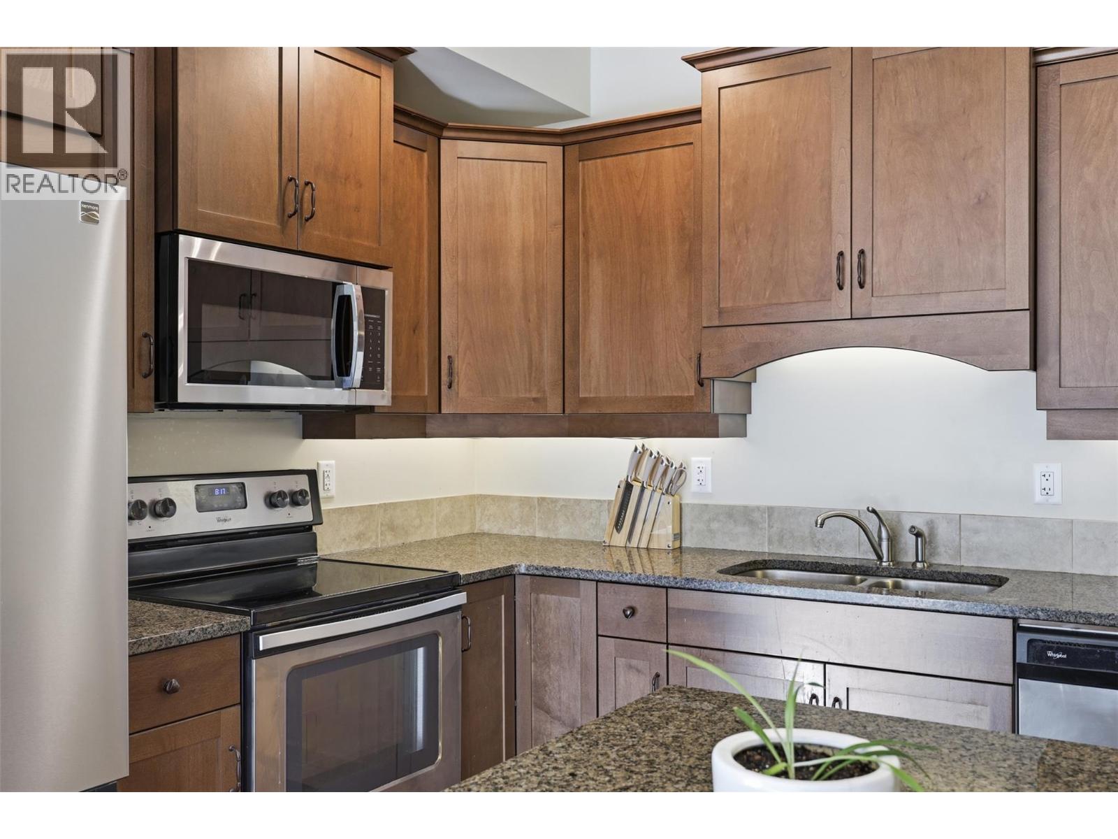 755 Mcgill Road Unit# 405, Kamloops, British Columbia  V2C 0B6 - Photo 10 - 10376637