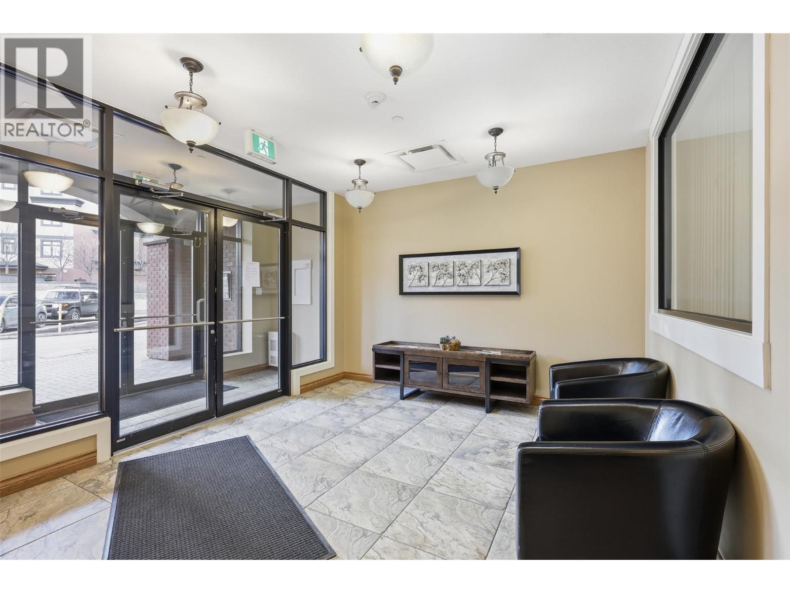 755 Mcgill Road Unit# 405, Kamloops, British Columbia  V2C 0B6 - Photo 5 - 10376637